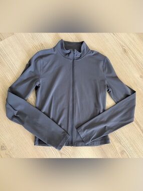 Aritzia Stretch Zip-Front Jacket